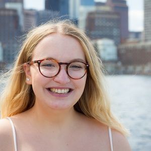 Meet your Posher, Ashley